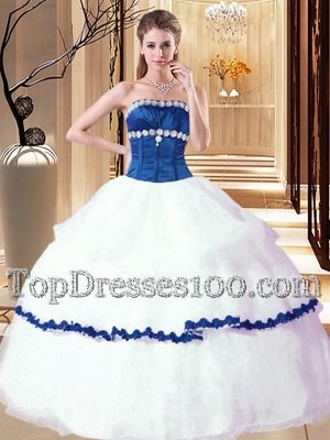 Strapless Sleeveless Organza Quince Ball Gowns Beading Lace Up