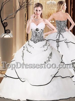 Custom Made Sweetheart Sleeveless Sweet 16 Dresses Sweep Train Embroidery White Organza