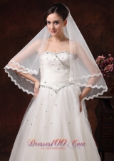 Graceful Pearl Trim Edge Organza Wedding Veils