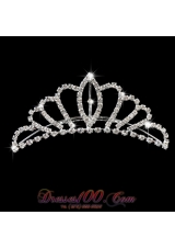 Classic Tiara Decorated With Shimmering Rhinestone