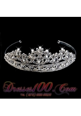 Exclusive Tiara With Splendid Carve Patterns