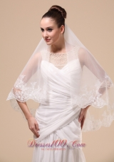 Lace Appliques Two-tier Tulle Popular Wedding Veils