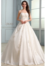 A-Line Court Train Appliques Wedding Dress with Sweetheart