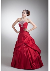 Wine Red A-line Strapless Taffeta Quinceanera Dress with Beading