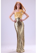 Sexy Sequins Column Strapless Floor-length Yellow Prom Dress with Ruching
