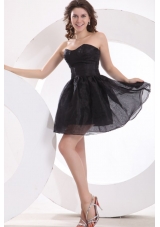 A-line Strapless Black Organza Knee-length Prom Dress