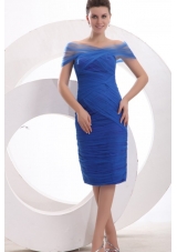 Knee-length Column Off The Shoulder Prom Dress in Blue