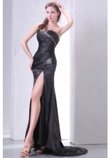 High Slit Black Sweetheart Prom Dress with Beading and Ruching