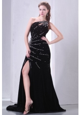 Beading and Rhinestone One Shoulder Black Column Prom Dress