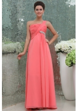 Watermelon Red One Shoulder Ruching Beading Floor-length Prom Dress