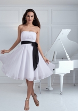 Sash Empire Strapless Knee Length Prom Dress in White