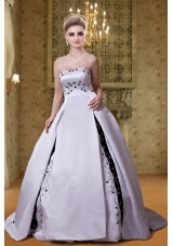 Chapel Train Ball Gown Strapless Wedding Dress with Embroidery