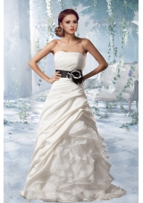 Princess Strapless Gorgeous Wedding Dresses with Brush Train