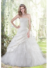 Beautiful  Beading Strapless Weding Dress with Brush Train