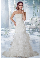 Beautiful Lace Court Train Wedding Dress with Strapless