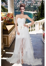 Elegant Sweetheart Beading Wedding Dress with Court Train