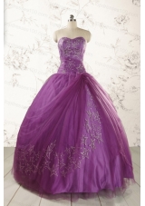 2015 Formal Sweetheart Purple Quinceanera Dresses with Appliques