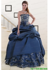 2015 Cheap Embroidery and Beaded Quinceanera Dresses in Navy Blue