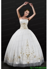 White Strapless 2015 Puffy Quinceanera Dress with Beading and Embroidery