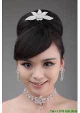Round shaped Alloy and Rhinestone Dignified Ladies Necklace and Crown