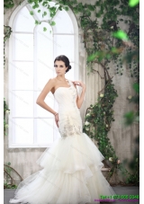 2015 Luxurious One Shoulder Wedding Dress with Beading and Ruching