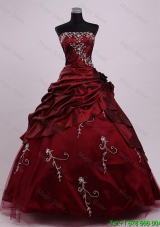 Elegant Strapless Ball Gown Wine Red Sweet 16 Dresses with Appliques