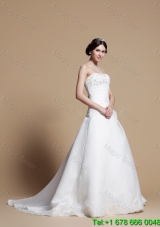 2016 A Line Wedding Dresses with Beading and Appliques