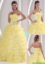 v Sweetheart Quinceaners Gowns with Appliques and Ruffled Layers