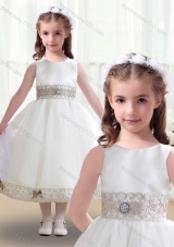 New Arrival Scoop White Flower Girl Dresses with Appliques