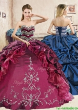 Classical Beaded and Embriodery Quinceanera Dress in Burgundy