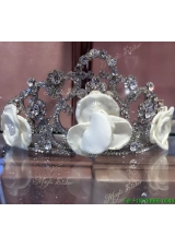 Fashionable Tiara with Shining Rhinestones