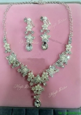 Popular Rhinestoned and Imitation Pearls Jewelry Set for Wedding