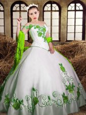 Customized Sleeveless Taffeta Floor Length Lace Up Quinceanera Dress in White with Embroidery