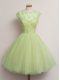Knee Length Yellow Green Bridesmaid Dress Tulle Cap Sleeves Lace