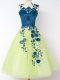 New Style Sleeveless Knee Length Appliques Zipper Wedding Guest Dresses with Yellow Green
