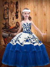 Custom Designed Floor Length Ball Gowns Sleeveless Blue Kids Formal Wear Lace Up