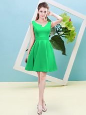 Glittering Mini Length Green Bridesmaids Dress Satin Sleeveless Ruching