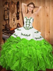 Sleeveless Embroidery and Ruffles Lace Up Quinceanera Dresses