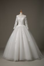 Dramatic White 3 4 Length Sleeve Tulle Brush Train Lace Up Wedding Gown for Wedding Party