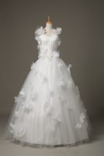 White Ball Gowns V-neck Sleeveless Tulle Floor Length Lace Up Hand Made Flower Wedding Dresses