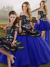 Custom Fit Royal Blue Ball Gowns Tulle Off The Shoulder Sleeveless Embroidery Floor Length Lace Up 15 Quinceanera Dress