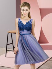V-neck Sleeveless Quinceanera Court Dresses Knee Length Appliques Lavender Tulle