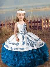 Straps Sleeveless Organza Little Girls Pageant Dress Embroidery and Ruffles Lace Up