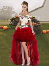 Modern Wine Red Tulle Lace Up Off The Shoulder Sleeveless High Low Prom Gown Embroidery