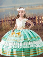 Charming Apple Green Off The Shoulder Lace Up Embroidery Little Girls Pageant Dress Sleeveless