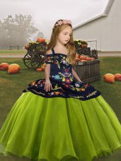 Sleeveless Embroidery Lace Up Child Pageant Dress