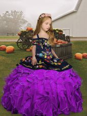 Cheap Sleeveless Lace Up Floor Length Embroidery and Ruffles Pageant Gowns