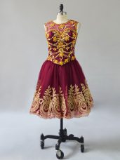 Best Selling Scoop Sleeveless Prom Dresses Mini Length Beading and Appliques Burgundy Tulle