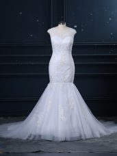 White Clasp Handle Wedding Gowns Lace Sleeveless Brush Train