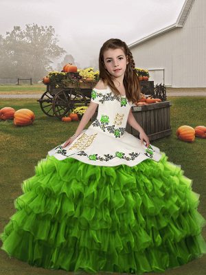 Pretty Green Lace Up Straps Embroidery and Ruffled Layers Pageant Gowns Organza Sleeveless